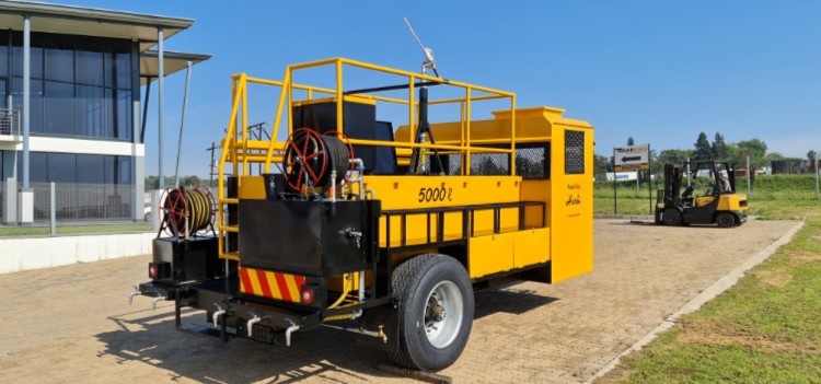 Roadking trailed farm implement