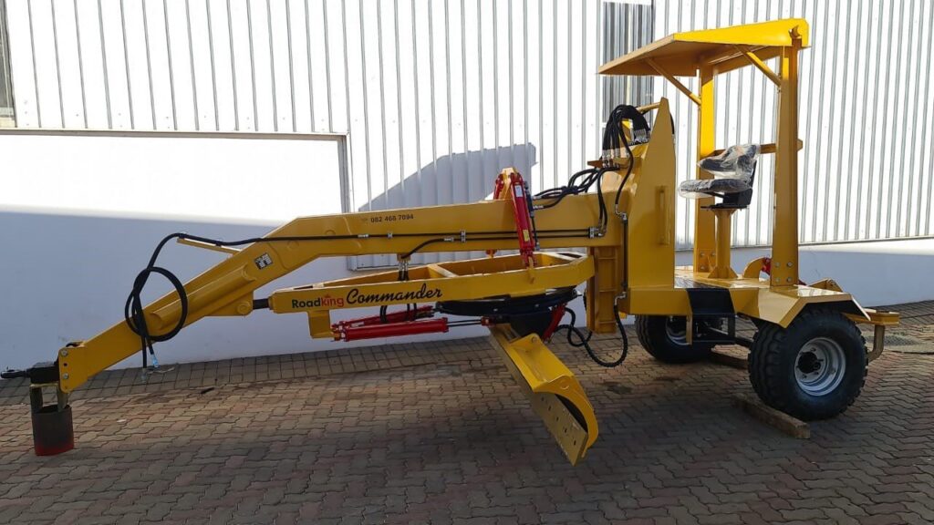 Roadking Commander hydraulic trailed grader